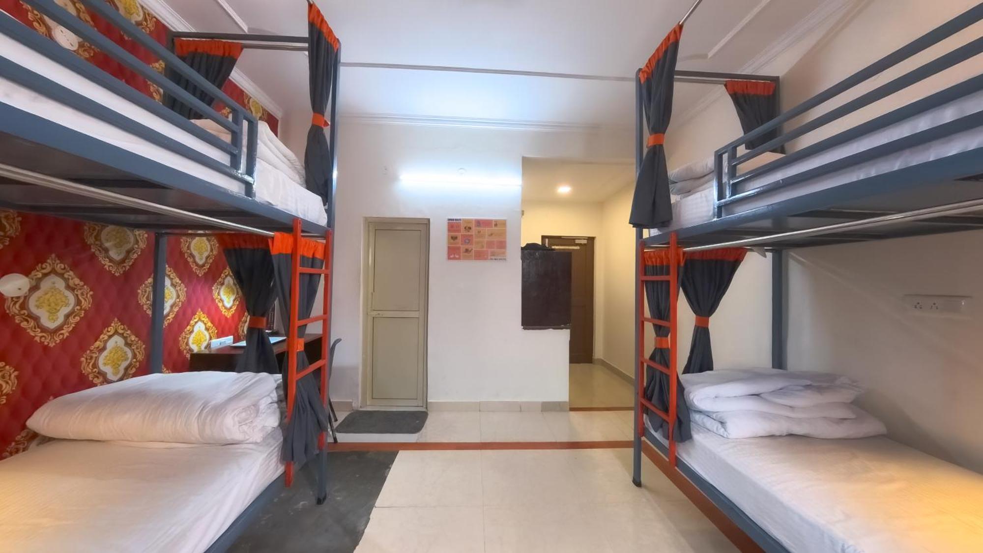 Live Free Hostel, Mcleodganj McLeod Ganj Extérieur photo